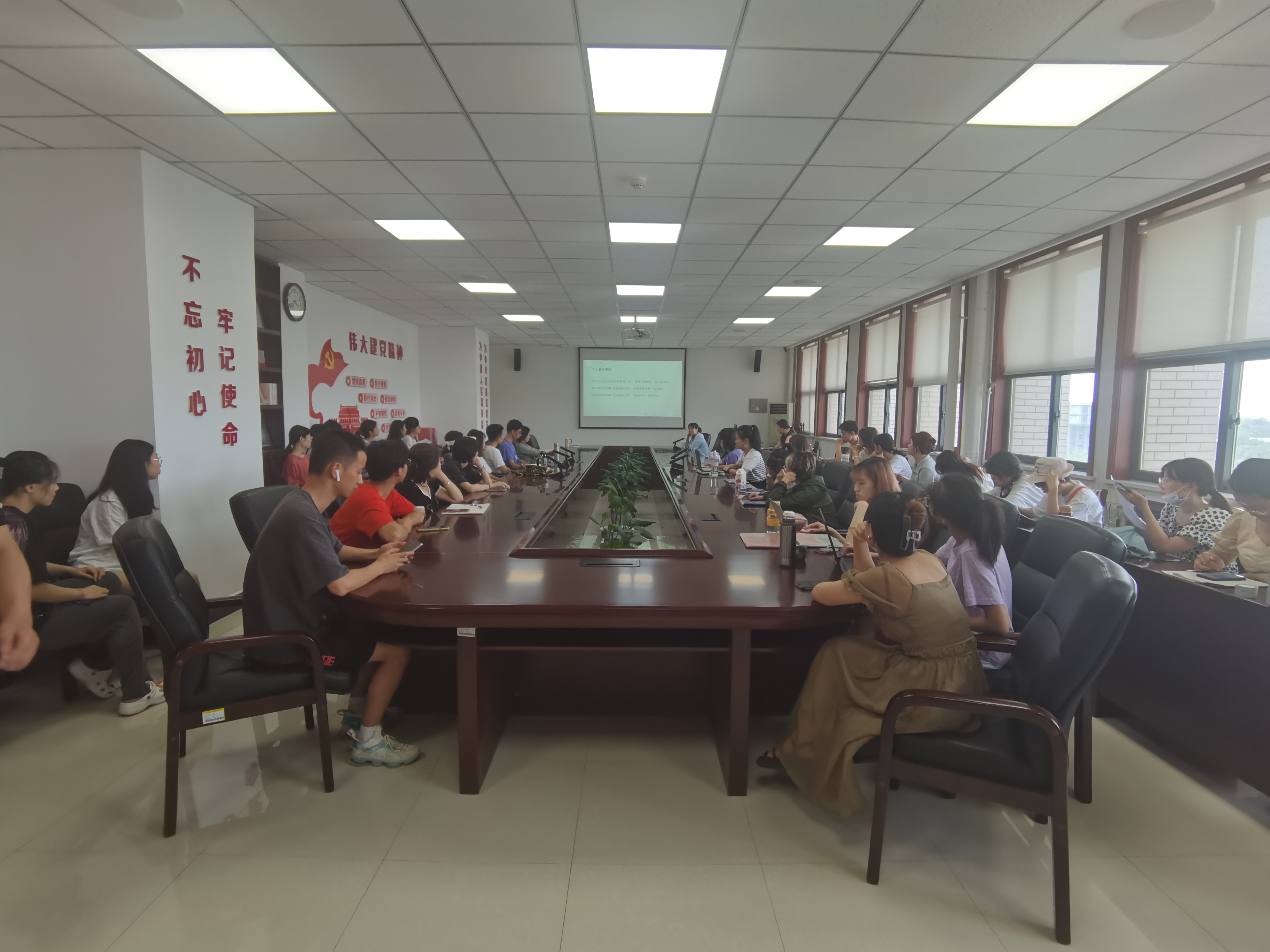 10864638f426493ba7b1be413f3b3da7.jpg 10864638f426493ba7b1be413f3b3da7.jpg